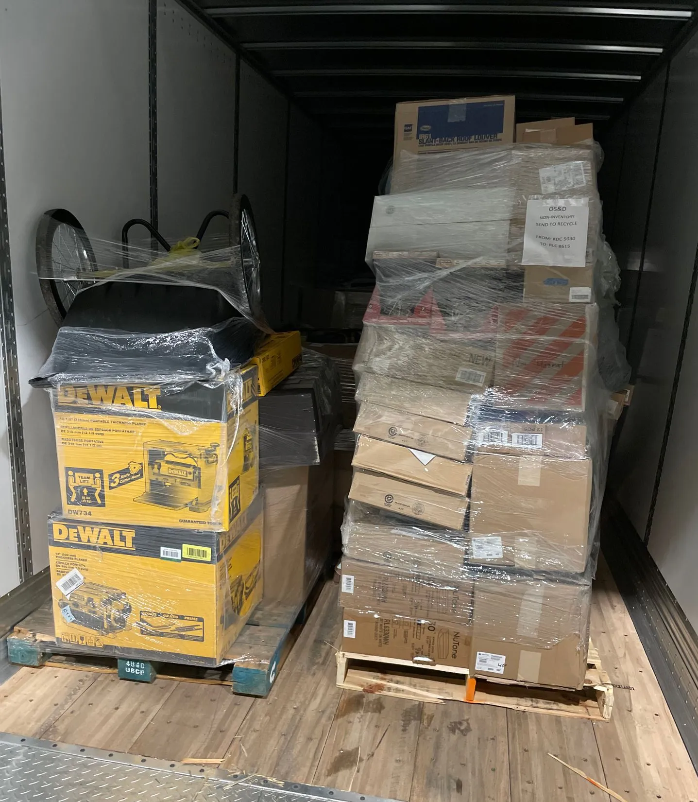 Home Depot Tier 3 Truckload — photo 1 (PC-TRUCK-0235) Home Depot Tier 3 Truckload — listing photo 1, lot PC-TRUCK-0235